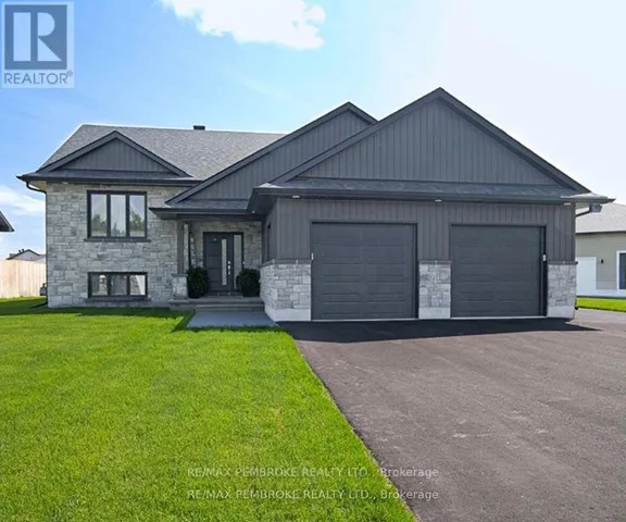 9 JADE AVENUE, Petawawa, Ontario K8H0E5