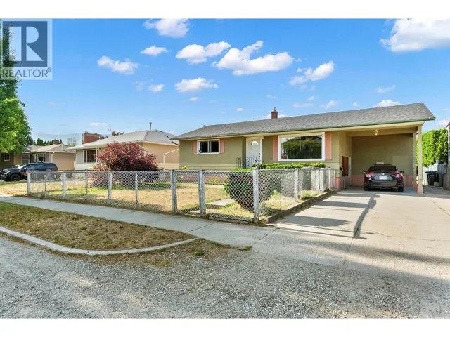 958 Stockwell Avenue, Kelowna, British Columbia V1Y6W2