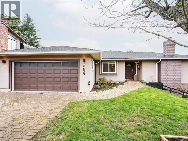 6629 Tamany Dr, Central Saanich, British Columbia V8Z6Y9