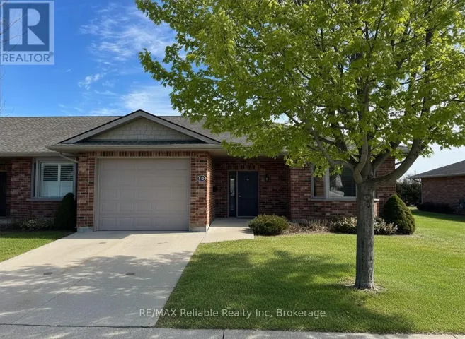 15 BAYFIELD MEWS LANE, Bluewater (Bayfield), Ontario N0M1G0