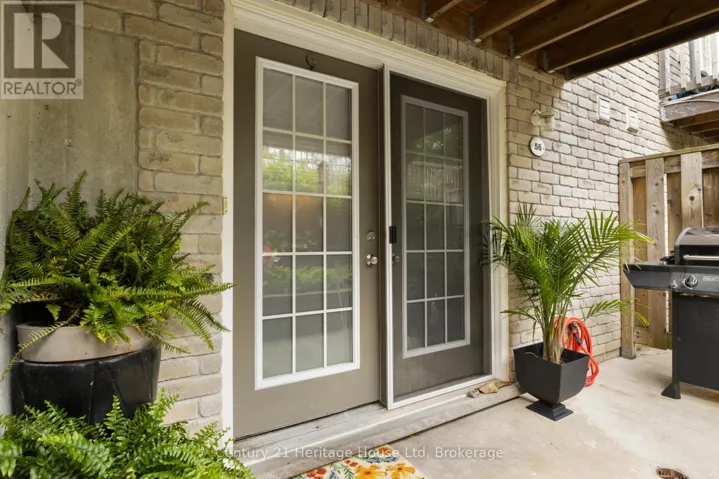 56 - 35 MOUNTFORD DRIVE, Guelph (Grange Road), Ontario N1E0G6