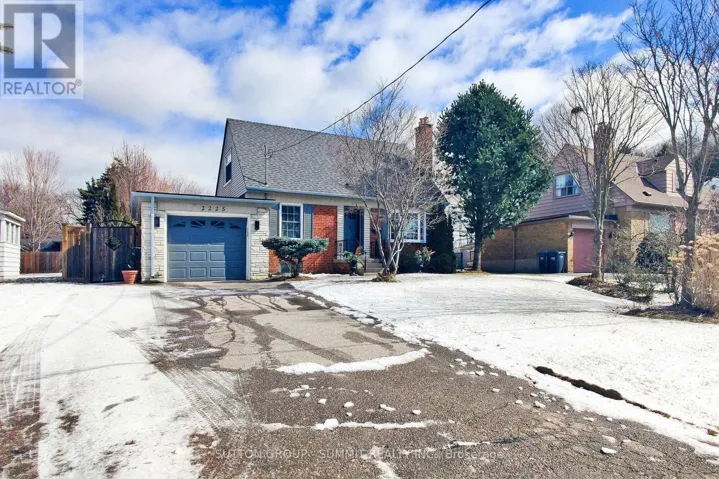 2225 RAMBO ROAD, Mississauga (Lakeview), Ontario L4Y1X8