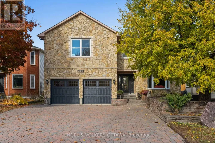 563 MERKLEY DRIVE, Ottawa, Ontario K4A1V9