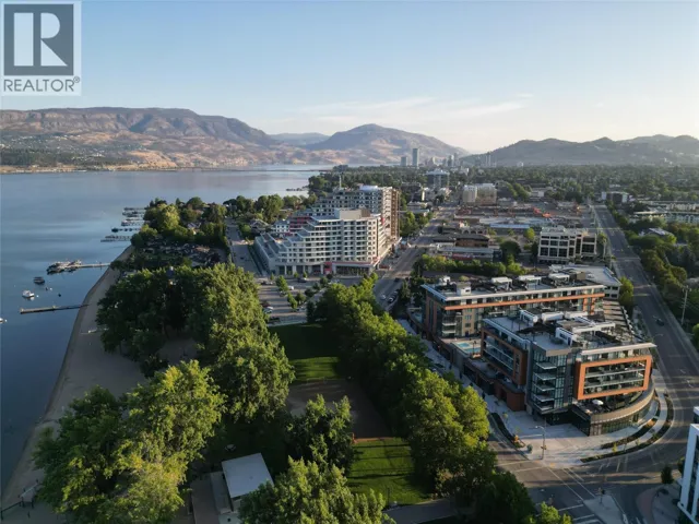 3413 Lakeshore Road, Kelowna, British Columbia V1W3S9