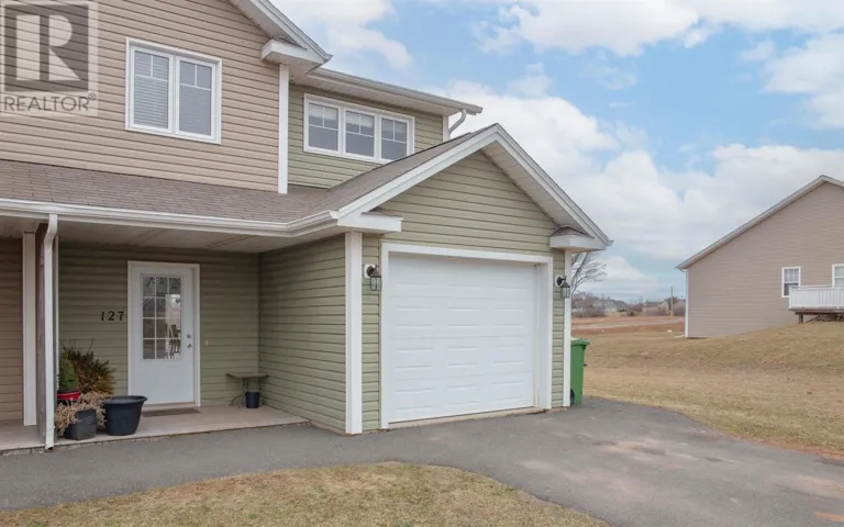 127 Heron Drive, Stratford, Prince Edward Island C1B0L5