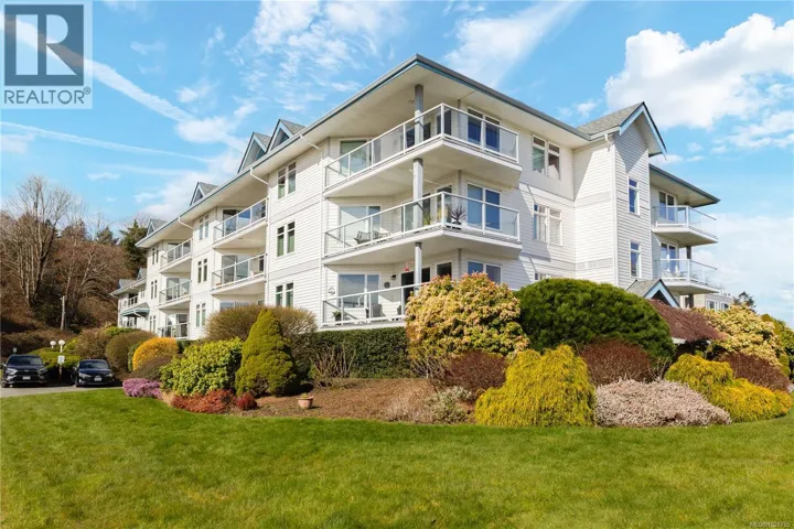 224 390 Island Hwy S, Campbell River, British Columbia V9W1A5