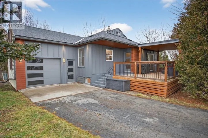 486 EAST 38TH Street, Hamilton, Ontario L8V4G8
