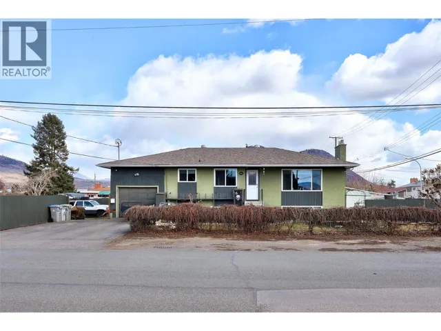 1020 7th Street, Kamloops, British Columbia V2B2W8