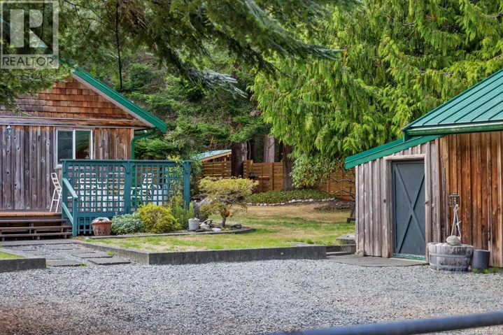 1655 Baikie Rd, Denman Island, British Columbia V0R1T0