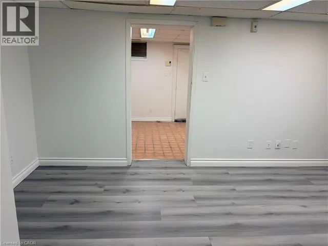 124 KING Street N Unit# 4, Waterloo, Ontario N2J2X8