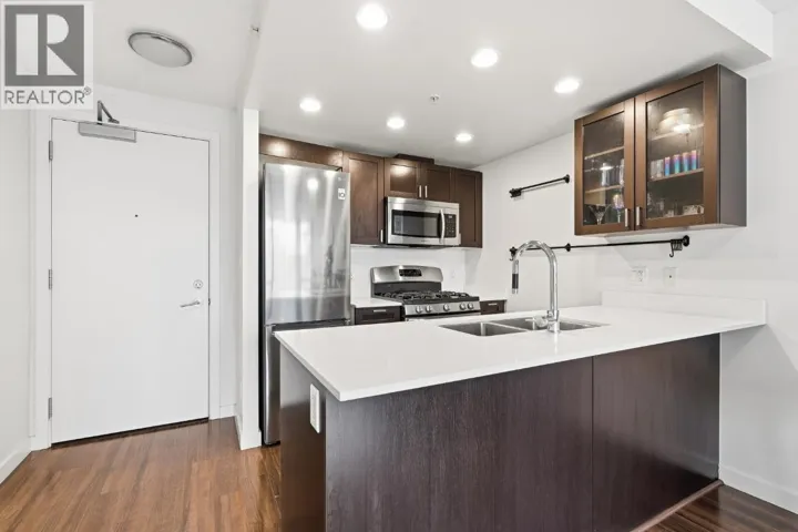 319 4818 ELDORADO MEWS, Vancouver, British Columbia V5R0B3