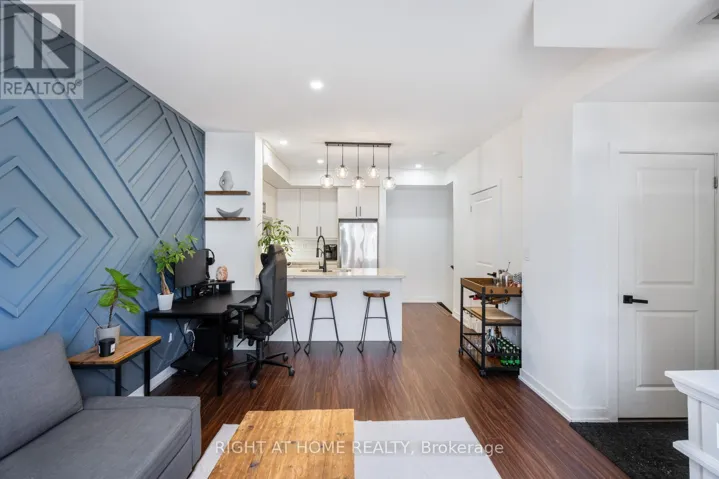 117 - 2320 GERRARD STREET E, Toronto (East End-Danforth), Ontario M4E2E1