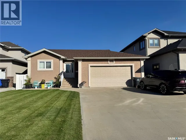 1916 Jesse BAY, Estevan, Saskatchewan S4A2W3