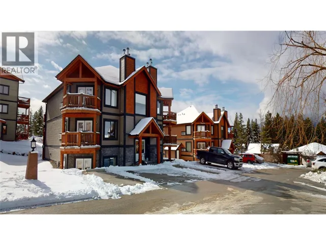 7307 PROSPECTOR Avenue Unit# 205, Radium Hot Springs, British Columbia V0A1M0