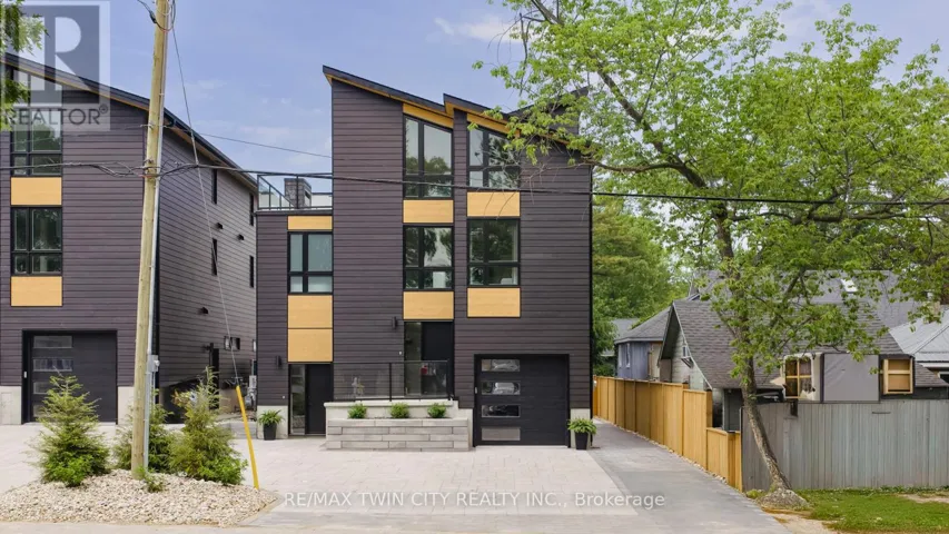 55 CENTRE STREET, Lambton Shores (Grand Bend), Ontario N0M1T0