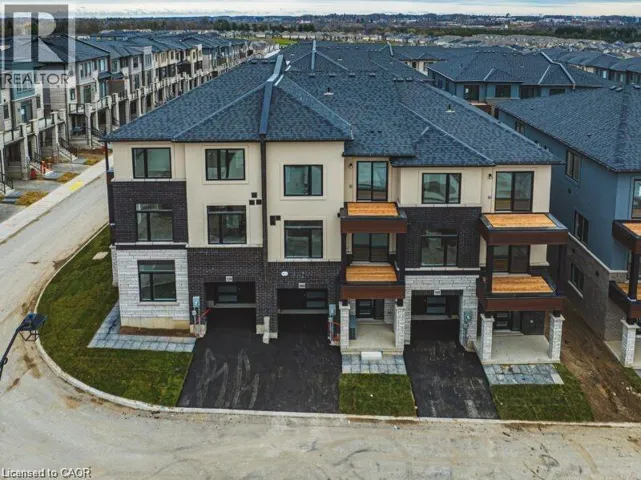 155 EQUESTRIAN Way Unit# 141, Cambridge, Ontario N3E0B8