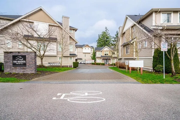 15 19097 64 AVENUE, Surrey, British Columbia V3S6X5