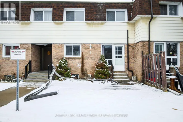 19 - 22 PITT STREET, Prince Edward County (Picton Ward), Ontario K0K2T0