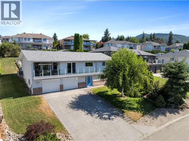 2250 3 Avenue SE, Salmon Arm, British Columbia V1E1K1