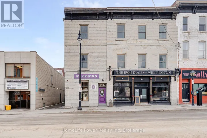 207 WELLINGTON STREET, Kingston (East of Sir John A. Blvd), Ontario K7K2Y6