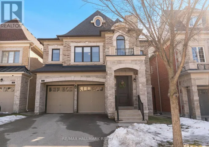 7 PERRIGO COURT, Vaughan (Patterson), Ontario L6A4W8