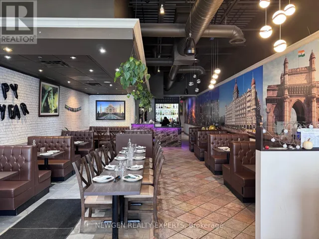 2525 HAMPSHIRE GATE, Oakville (WP Winston Park), Ontario L6H6C8