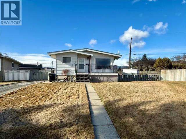 251 21st Avenue N, Cranbrook, British Columbia V1C4M6