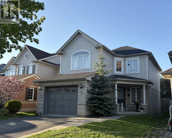 82 HAVENWOOD PLACE, Whitby (Port Whitby), Ontario L1N9V7