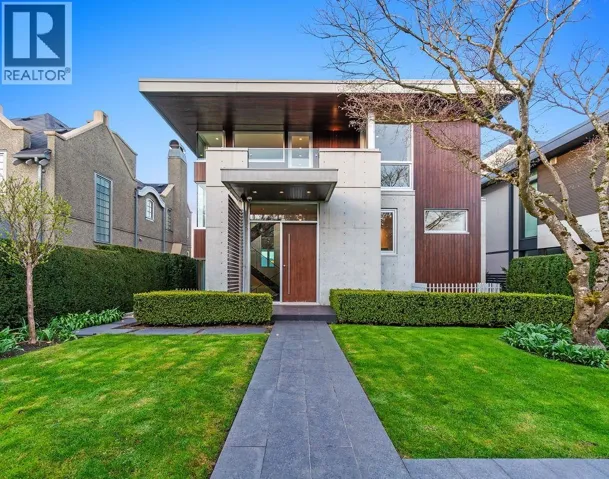 2705 W 30TH AVENUE, Vancouver, British Columbia V6L1Y8