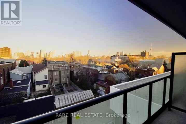 403 - 783 BATHURST STREET, Toronto (University), Ontario M5S0A8