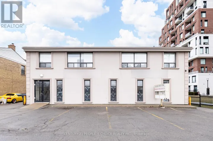 3042 KEELE STREET, Toronto (Downsview-Roding-CFB), Ontario M3M2H5
