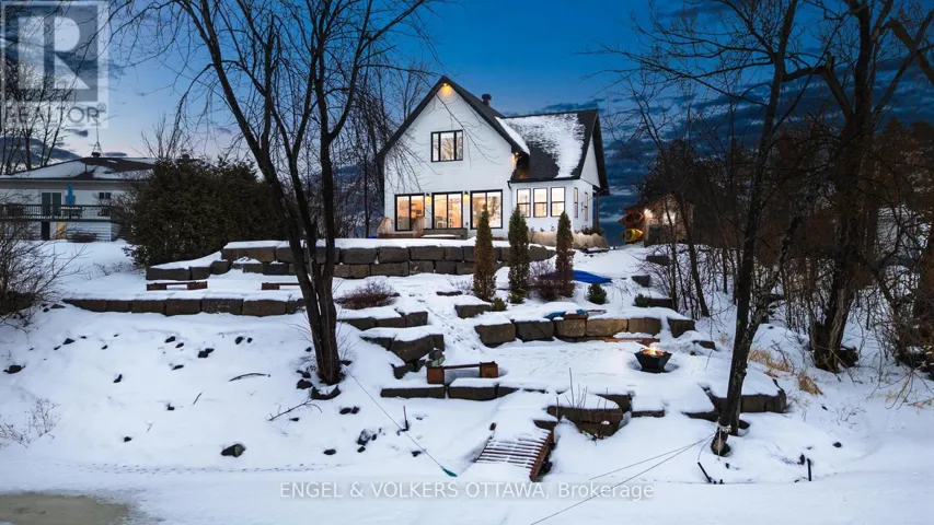 2882 BAY ROAD, Champlain, Ontario K0B1K0