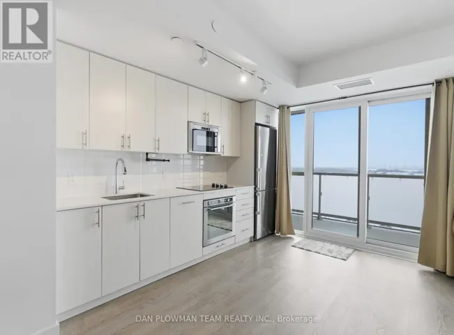 1121 - 2550 SIMCOE STREET N, Oshawa (Windfields), Ontario L1R0R5