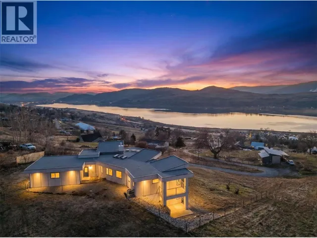 7697 Baker Hogg Road, Vernon, British Columbia V1B3S3