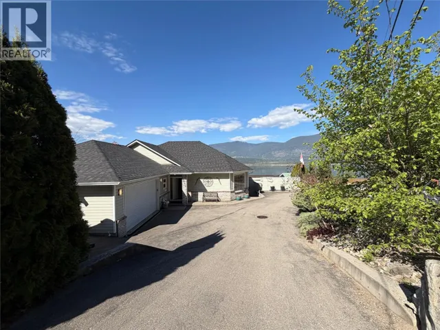 1660 28 Avenue NE, Salmon Arm, British Columbia V1E3X2