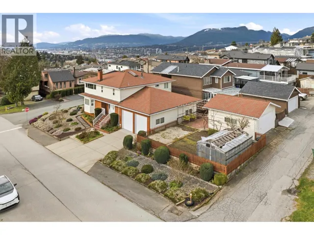 5111 PANDORA STREET, Burnaby, British Columbia V5B1L7