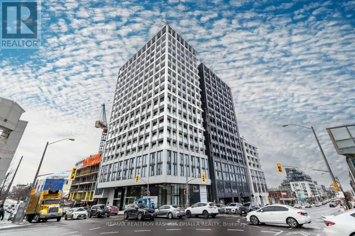 736 - 2020 BATHURST STREET, Toronto (Humewood-Cedarvale), Ontario M5B1L2