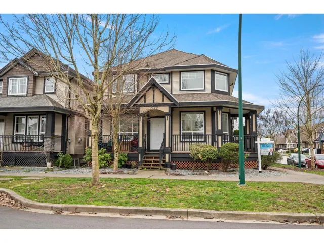 7349 194 STREET, Surrey, British Columbia V4N5Y1