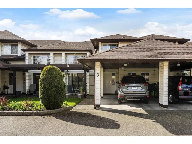 8 34942 MT BLANCHARD DRIVE, Abbotsford, British Columbia V2S7K8