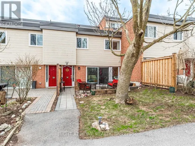 117 - 219 MILESTONE CRESCENT, Aurora (Aurora Village), Ontario L4G3M2