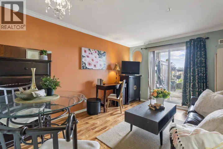 202 868 KINGSWAY WAY, Vancouver, British Columbia V5V3C3