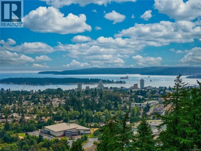 369 Trinity Dr, Nanaimo, British Columbia V9R5X3