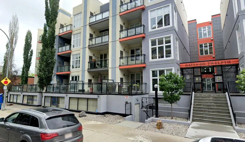 10155 112 Street, Edmonton, Alberta T5K1M1