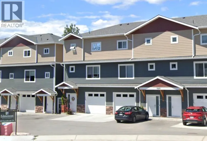 240 FORESTBROOK Drive Unit# 105, Penticton, British Columbia V2A2E3