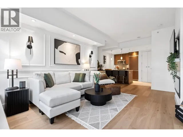 2538 MAPLE STREET, Vancouver, British Columbia V6J0B5