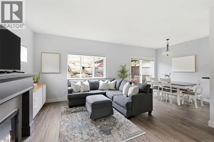 1184 Parkdale Creek Gdns, Langford, British Columbia V9B4G9