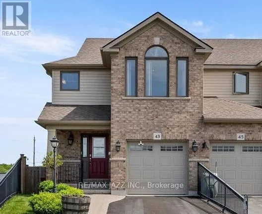 43 MOUNTAIN ASH DRIVE, Belleville (Thurlow Ward), Ontario K8N4Z5