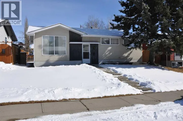 3727 Logan Crescent SW, Calgary, Alberta T3E5Z6
