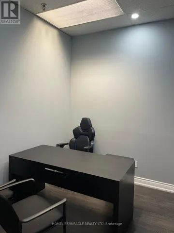 211-E - 2359 ROYALWINDSOR DRIVE, Mississauga (Southdown), Ontario L5J4S9