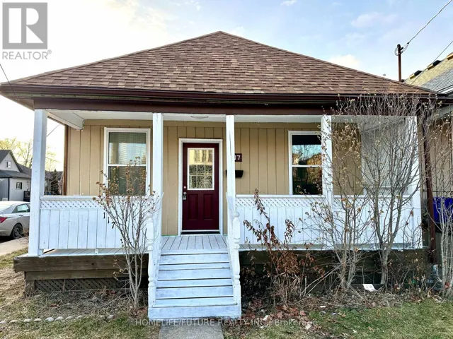 117 HARMONY AVENUE, Hamilton (Homeside), Ontario L8H4Y2